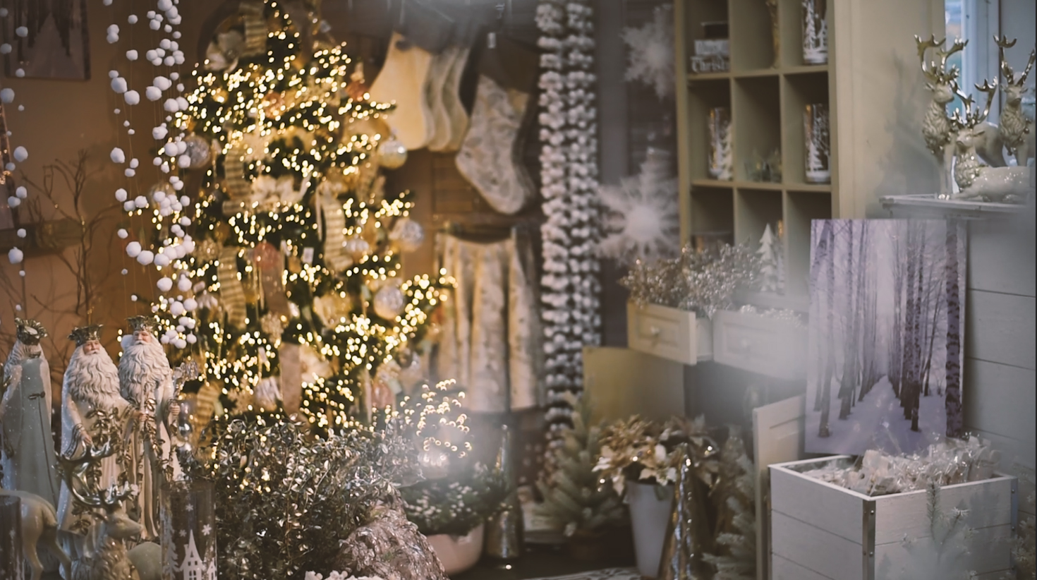 christmas shoppe sneak peak